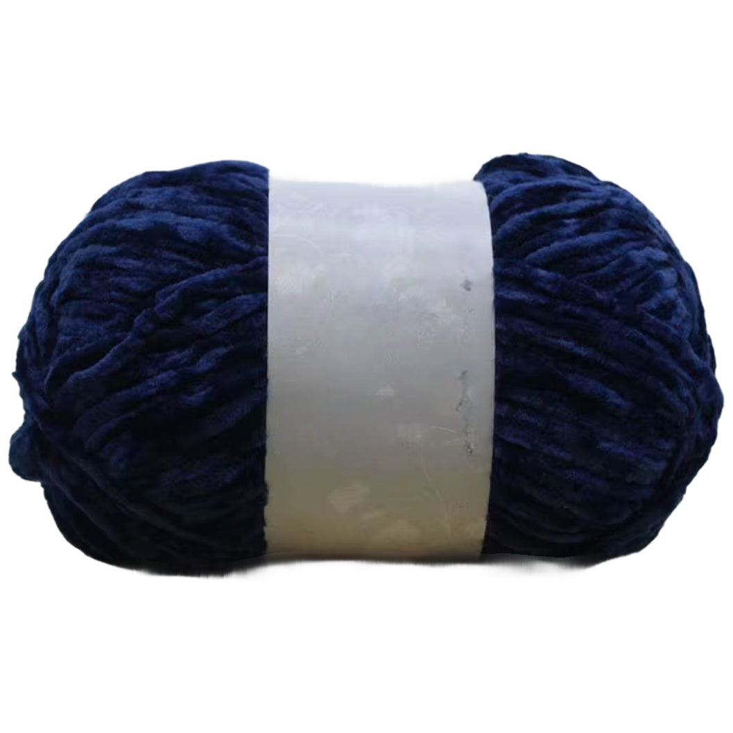 Chenille Yarn, Soft Worsted Weight Velvet Yarn, 100g/3.53oz 175 yards