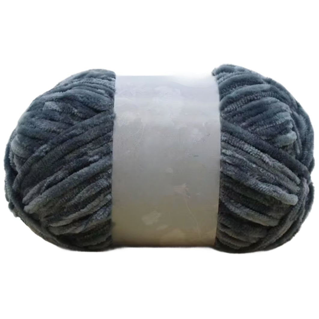Chenille Yarn, Soft Worsted Weight Velvet Yarn, 100g/3.53oz 175 yards