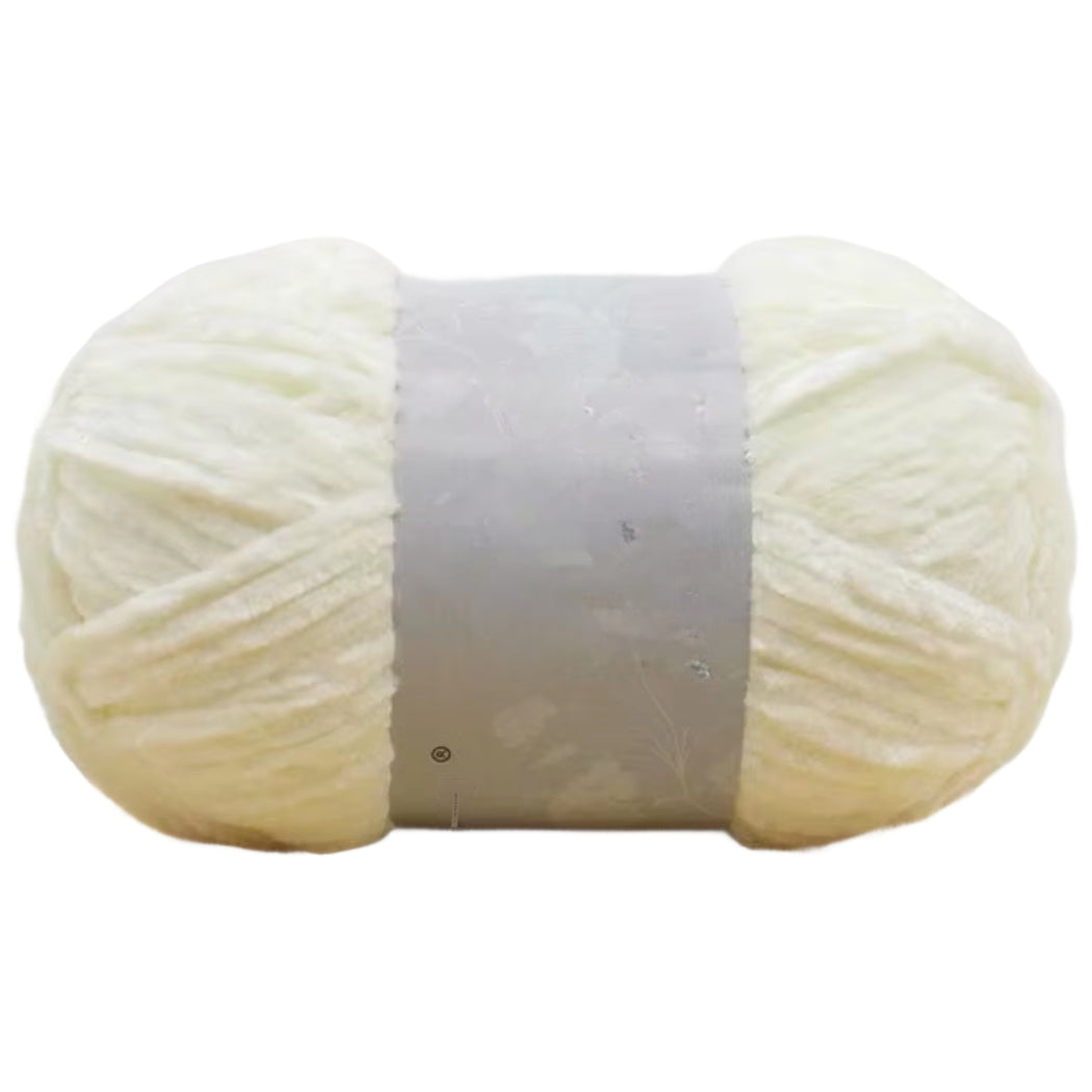 Chenille Yarn, Soft Worsted Weight Velvet Yarn, 100g/3.53oz 175 yards