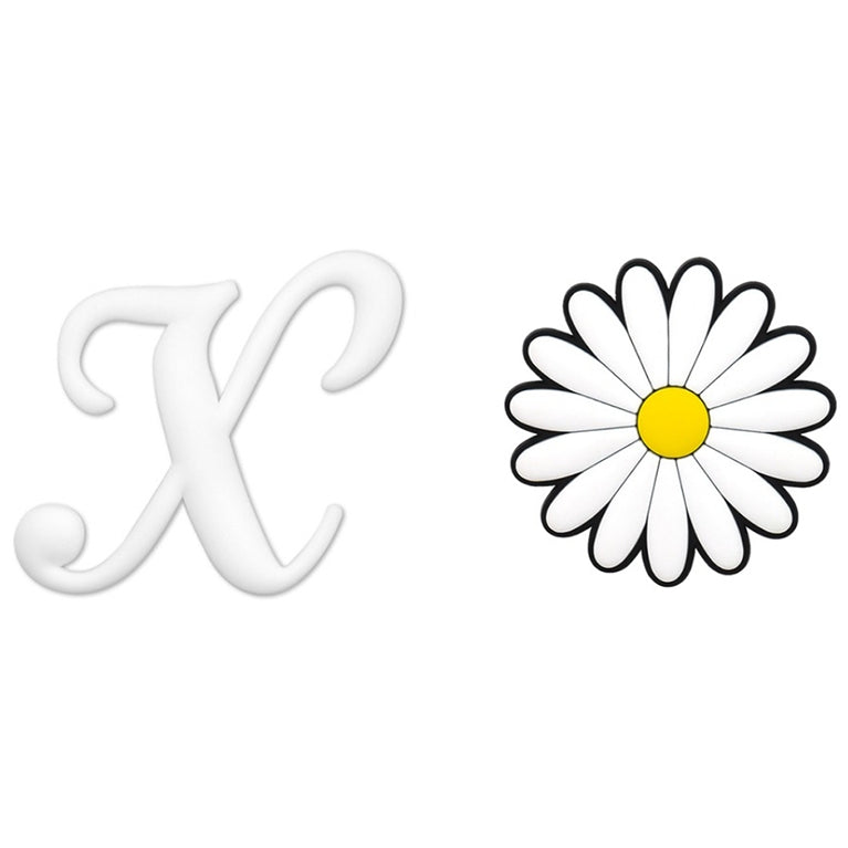 2pcs Letter and Flower Charms for Hand Bag, Decorative Alphabet Accessories Compatible with Rubber Tote