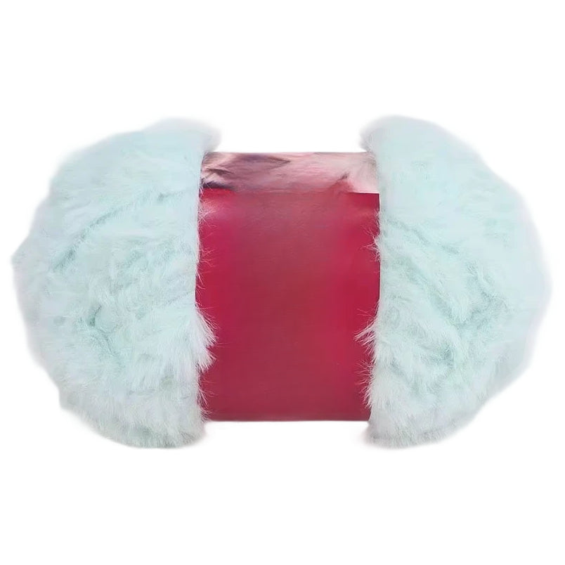 Luxurious Chunky Faux Fur Velvet Mink Yarn 100 Grams/3.53oz, 71.08 Yards for Knitting Fuzzy Clothes, Pillows and Decor