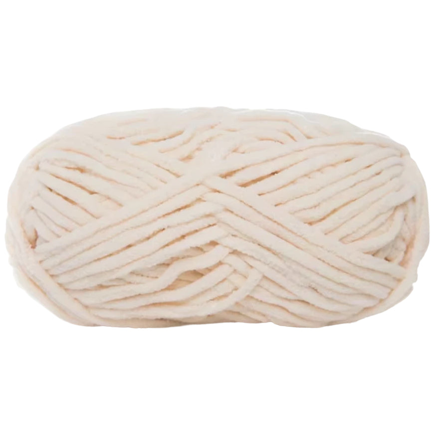 Soft Velvet Chenille Yarn for Crocheting, 100g/3.53oz, 74.3 Yards, Baby Blanket Yarn